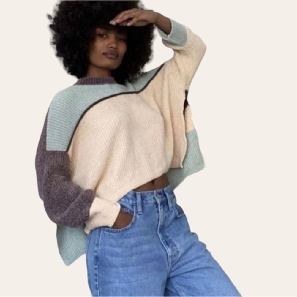 NWT Urban Outfitters Fife Pullover Chenille Crop Sweater